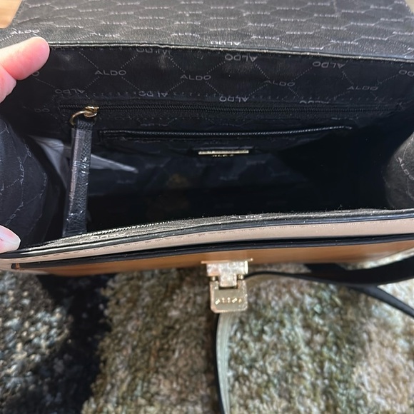 ALDO Anniebrook Flap Satchel Crossbody Colorblock Purse Pre Loved Condition PICS - Picture 11 of 13